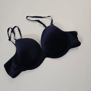 Secret Treasures velvet like bra‎